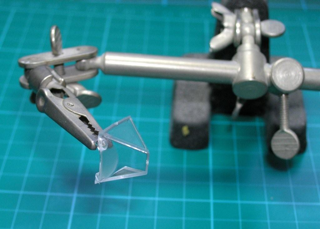 2.tb-canopies-clear-parts-pc-j.klear-helping-hands-hold-baldakin-etter-dipping-pic hjelpende hender holder kalesjen etter dypping