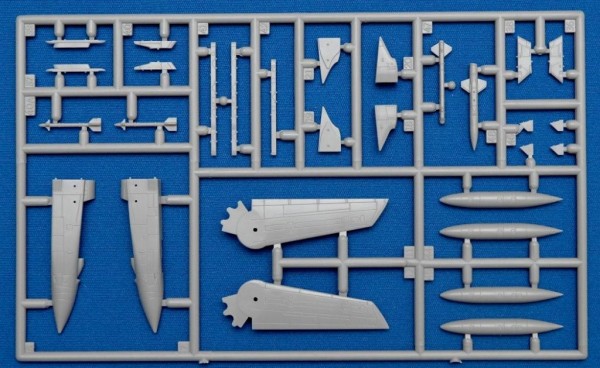 4.eir-Tornado GR1 Sprue 1-llun