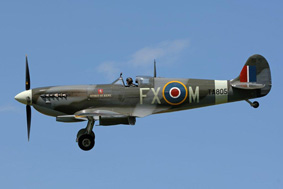45.Spitfire-Mk,IX-TA805-thumb