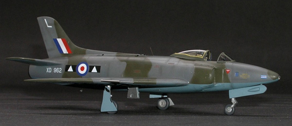 31.BN-Ac-Xtrakit-Supermarine-Swift-FR.Mk.5-1.72--Gallery