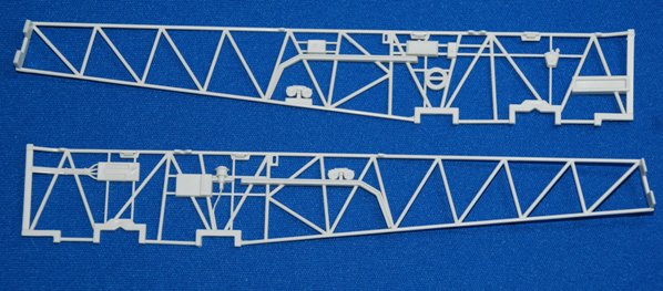3.BN-Ac-Revell-Arado Ar196A-3 Seaplane 1.32 scale Part 1