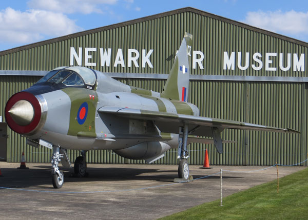 newarkairmuseum-lightning