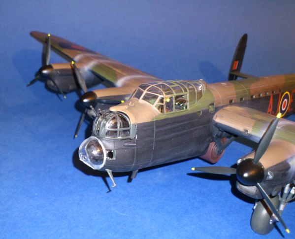16 Airfix Lancaster BIII Pt2