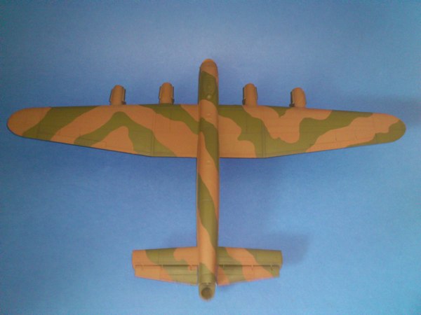8 Airfix Lancaster BIII Pt2