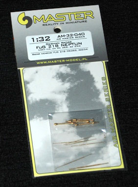 3-BN-Ac-Trumpeter-Me-262B1a-Pt1