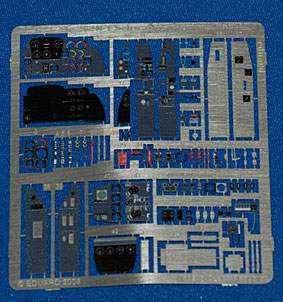 8-BN-Ac-Trumpeter-Me-262B1a-Pt1