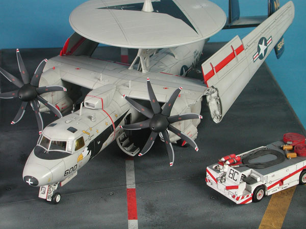 0a-BN-Ac-Hasegawa-E2C-Hawkeye-2000--1.72-Pt1