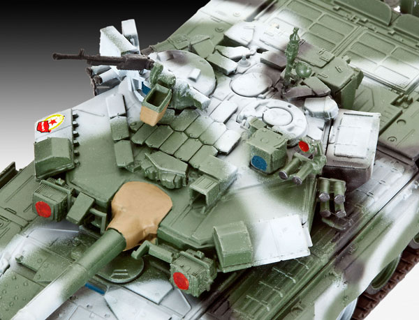 1c-HN-Ar-Revell-Rwseg-Brwydr-Tanc-T90A-1.72