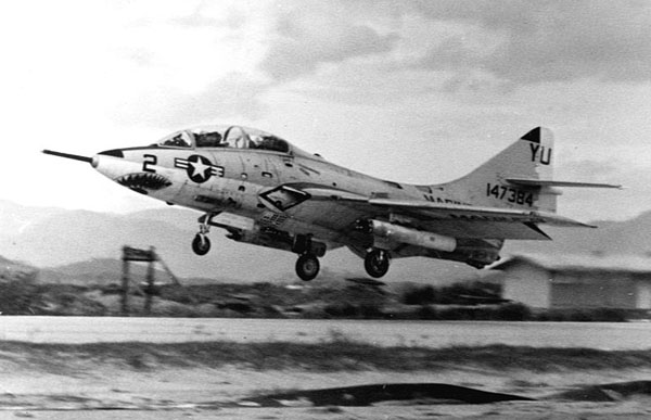 4 BR-Ac-в деталях и масштабе-F-9F Cougar