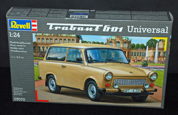 Revell Trabant 601 Universel 1:24