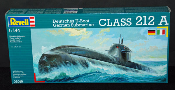 1-HN-Ma-Revell-German-Submarine-Class-212A-1.144 تحديث