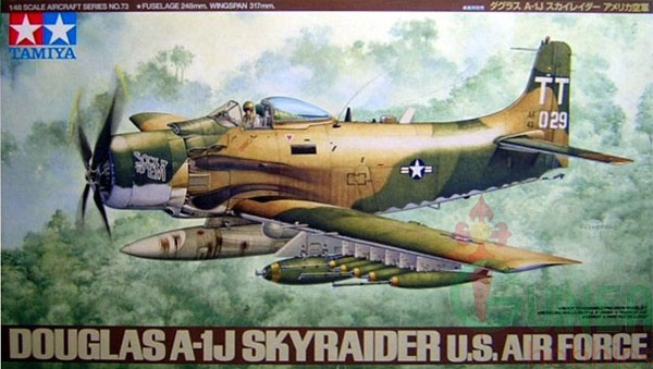 00 BN Ac Tamiya Douglas A1J Skyraider 1.48, часть 1