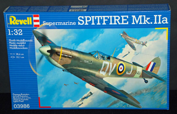 1-HN-Ac-Revell-Supermarine-喷火式战斗机-MkIIa-1.32