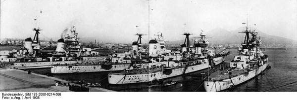 Pola (third from right) along with Zara and Fiume in Naples in 1938 – Photo courtesy of German Bundesarchiv.