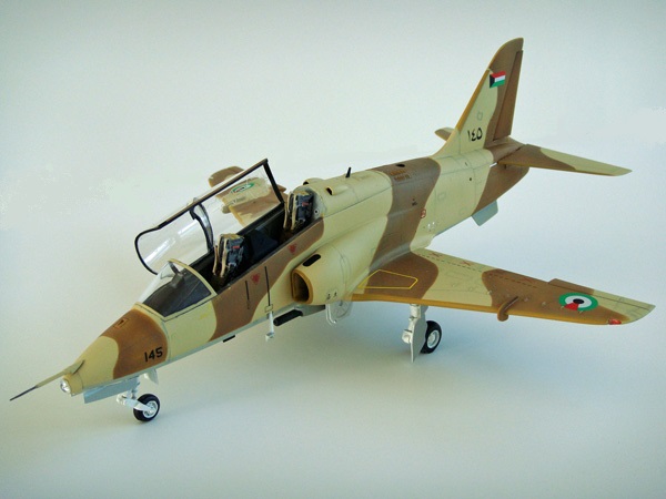 Преобразование 2 BN Ac Mk64 Hawk из BAe Hawk T1 1.48 Pt1