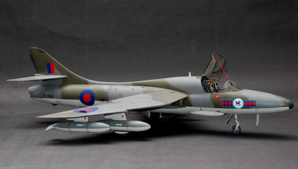 1b BN Ac Revell Hawker Hunter Fisher T7 Conversione 1.32