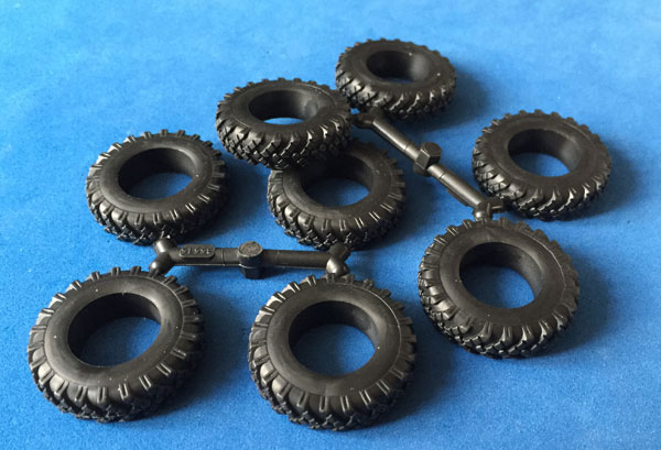 19-HN-Ar-Revell-Zil131-Truck-1.35