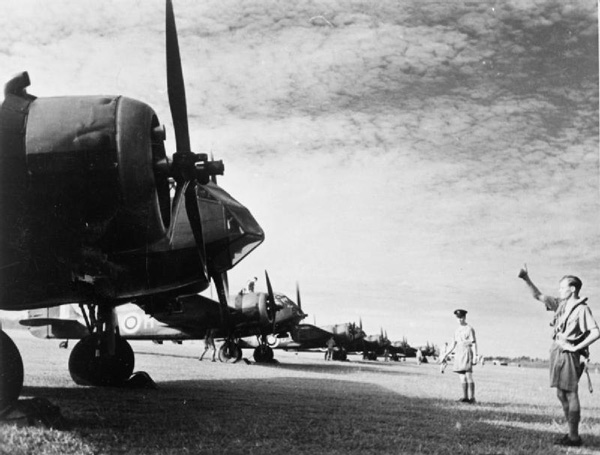 Bristol_Blenheims_62_Squadron_Singapore_1941. február