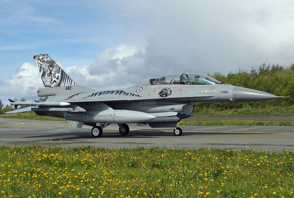 General Dynamics F-16BM Fighting Falcon, Orland - ENOL, Norvège - avec l'aimable autorisation d'Aldo Bidini