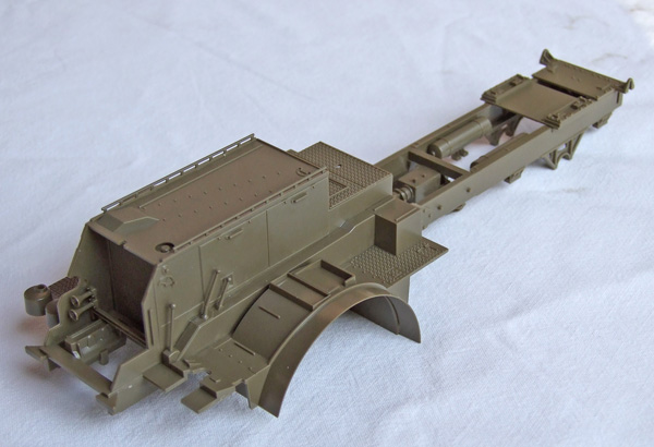 001-BN-Ar-Tamiya-M26-Dragon-Wagon-1.35