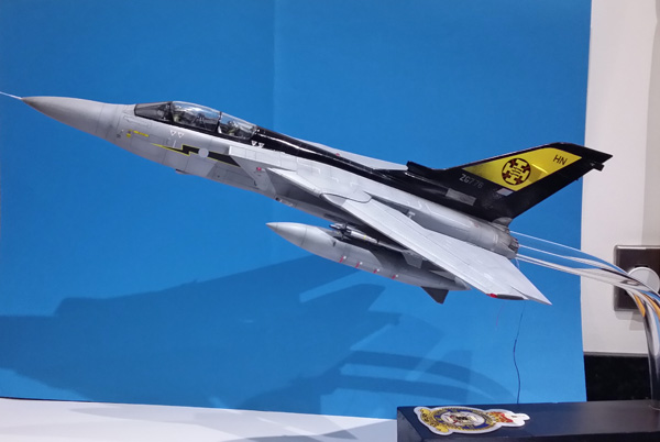 34 BN-Ac-Revell-BAe Tornado F3 conversion 1.32 Pt2