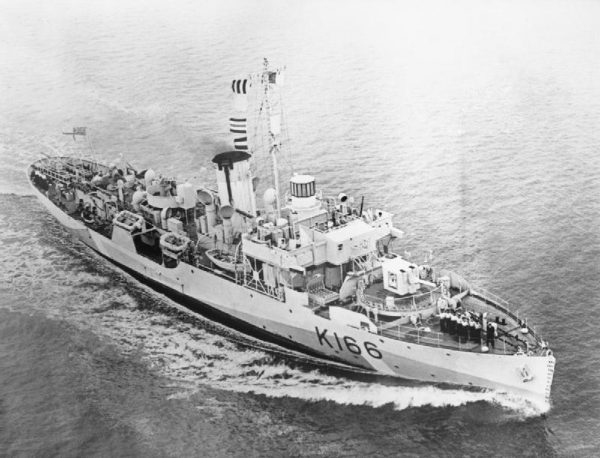 HMCS Snowberry as seen in may 1943