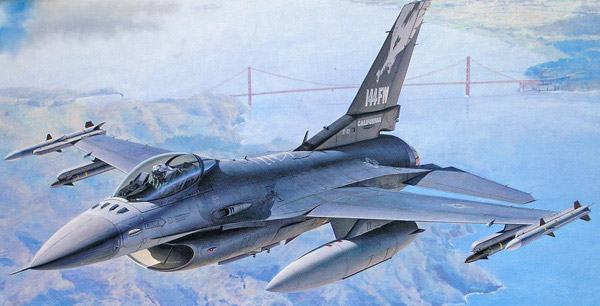 Tamiya Lockheed Martin F-16C Bloc 25/32 Ymladd Hebog 1:48