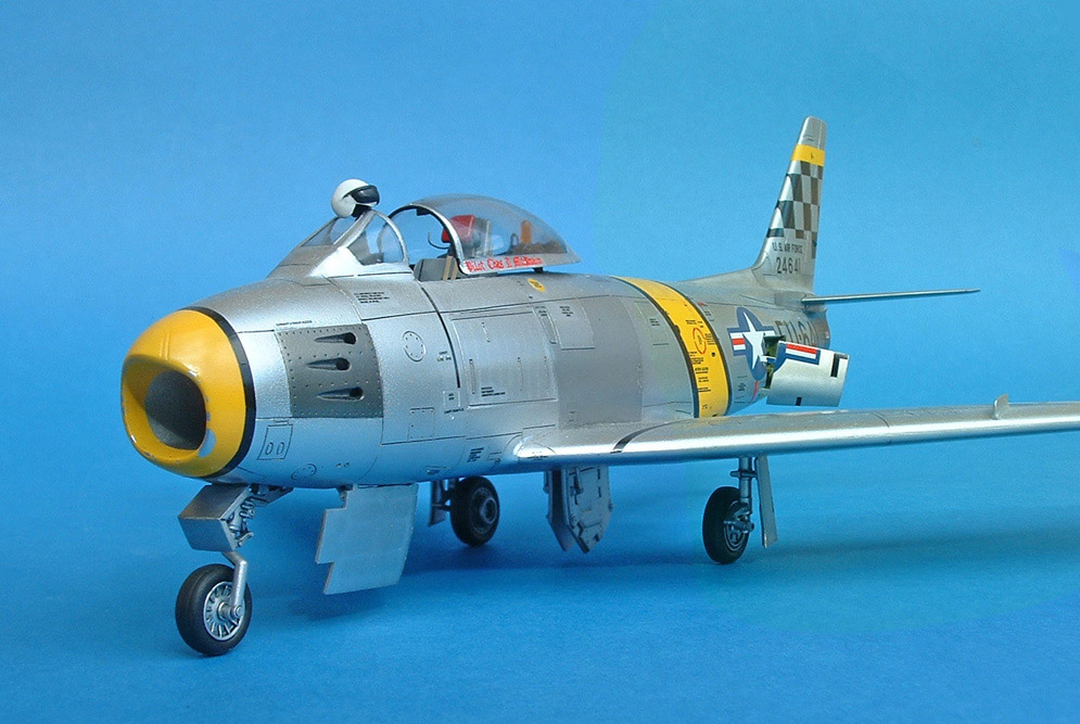Academy F-86F-30 Sabre