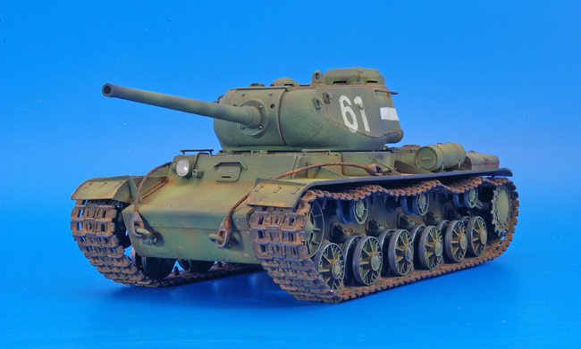 小號手 KV-220 俄羅斯虎，超重型坦克 1:35