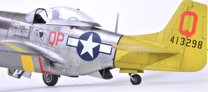 爱德华 P-51D 野马 1:48