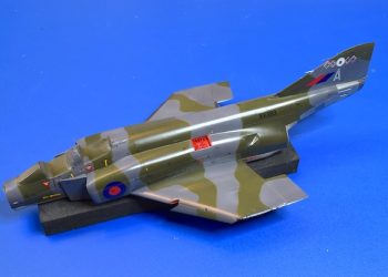 189 BN-Ac-Airfix-McDonnell Douglas Phantom FGR-2 Double Build, 1.72 Pt23