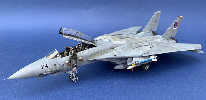 Top Gun Special! Building Maverick's F-14A Tomcat 1:48 - review 