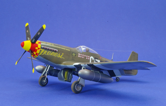 Eduard P-51D-5 Mustang, Dai W construction 1:48