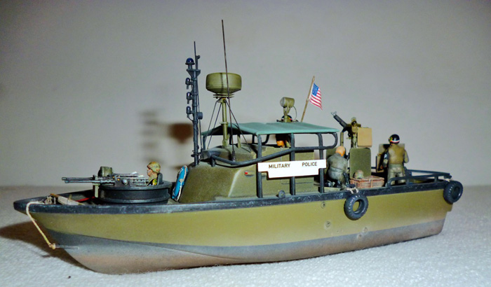 มัค 2 เรือแม่น้ำเวียดนาม PBR 31 Mk.II Pibber 1:72