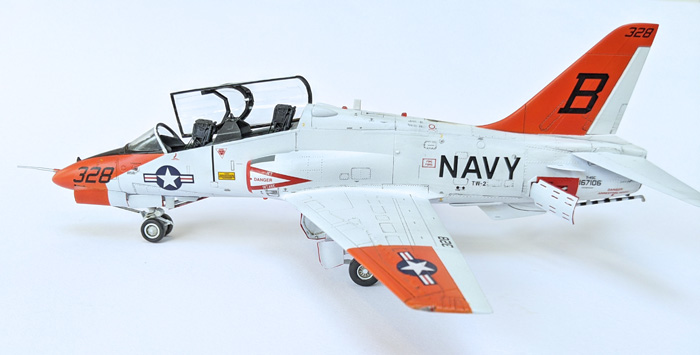 Kinetic T-45 Autour des palombes 1:48