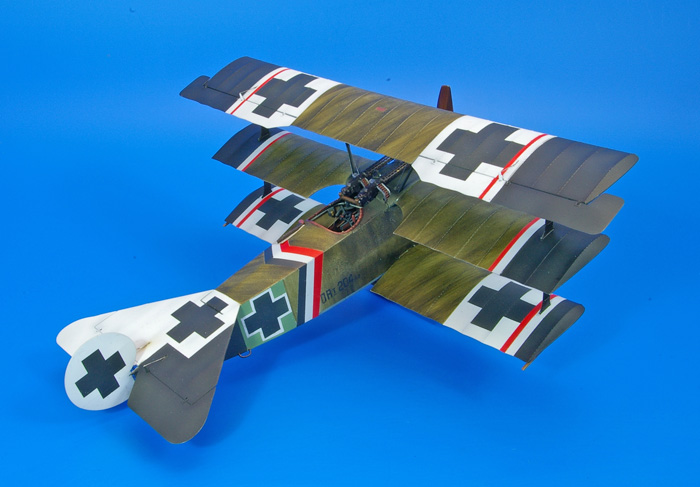 Meng Fokker Dr.1 Triplane 1:32 - build review - Scale Modelling Now