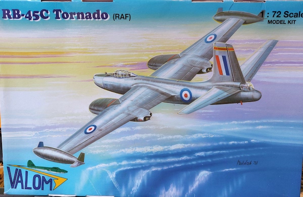 Valom Gogledd America RB-45C Tornado 1:72