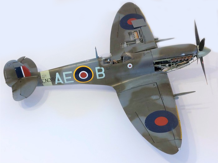 Airfix Supermarine 噴火戰鬥機 Mk.IXc 1:24