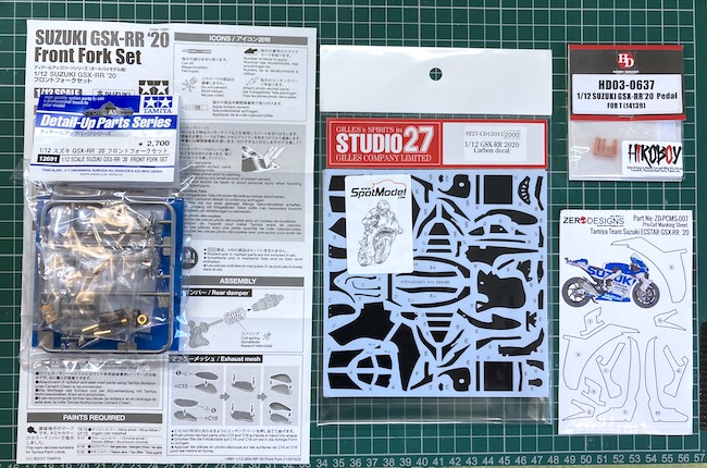 Build a Tamiya SUZUKI ECSTAR GSX-RR '20 MotoGP 1/12 - Joan Mir 36 - Miniature  MotoGP 