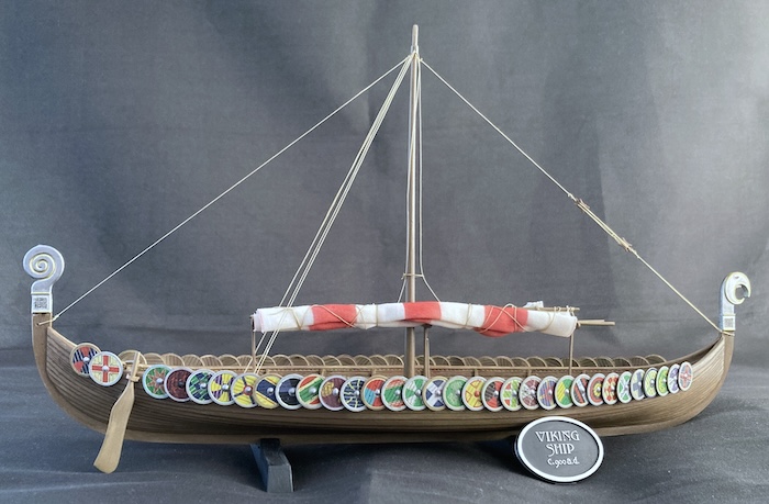 Revell Viking Longship (sekitar tahun 900 M) 1:50