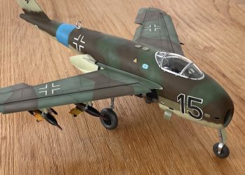 10 SG-Ac-Messerschmitt P.1101 by Les Venus
