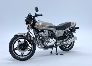 97 BN-V-Tamiya-Honda CB750F, 1.12 Pt3