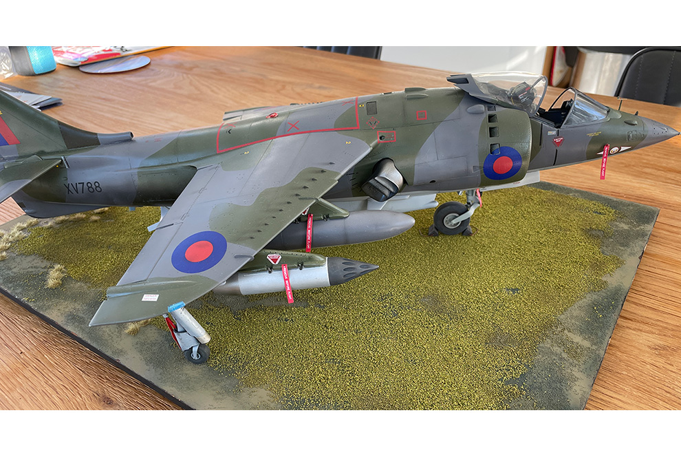 Airfix-Hawker-Siddeley-Harrier-GR.1,-1.24-BEFORE