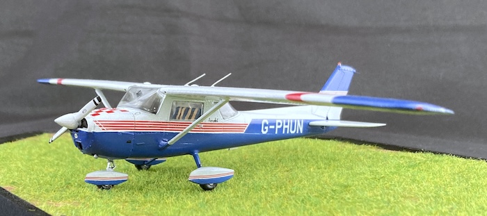 Academy Minicraft  Cessna 150 Aerobat 1:48