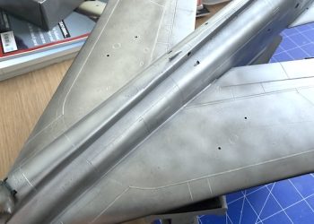 365 BN-Ac-Echelon-English Electric Lightning F.6, 1.32 Pt14